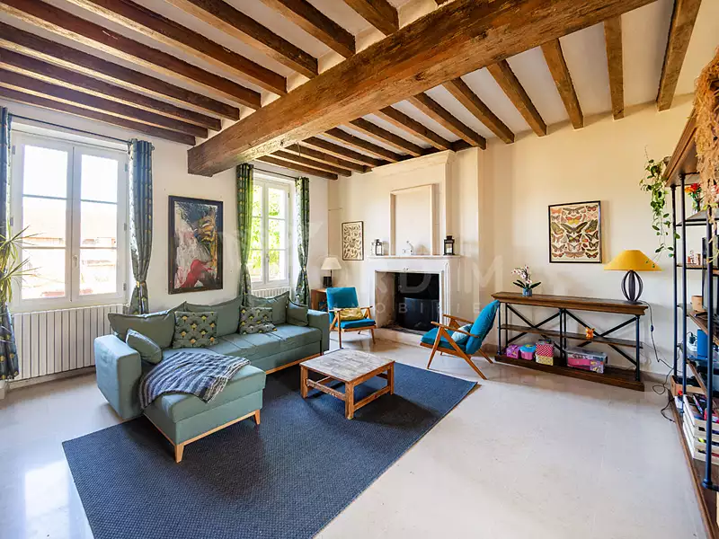 Maison, 245 m²