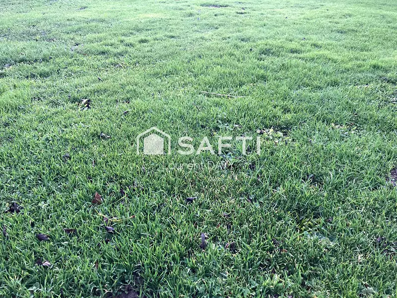Terrain, 885 m²
