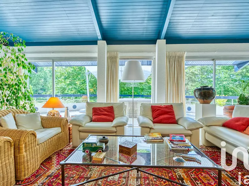 Maison, 220 m²