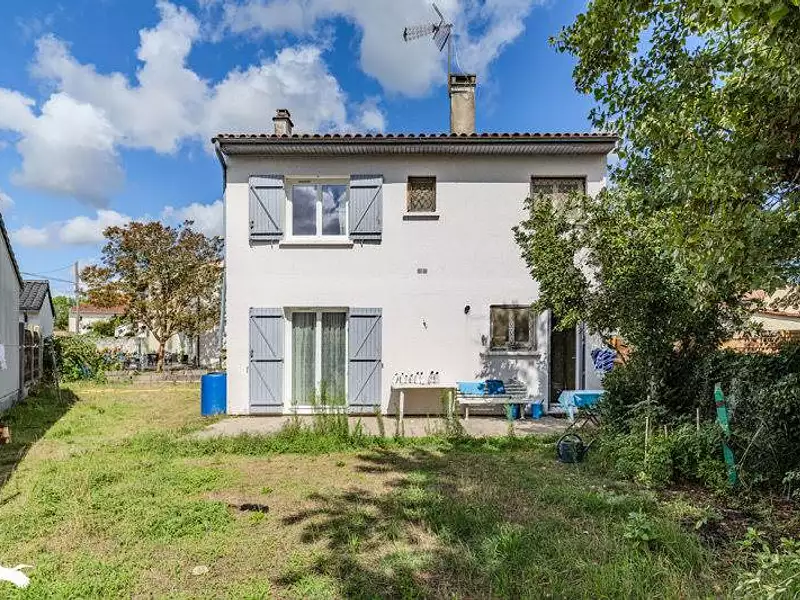 Maison, 84 m²