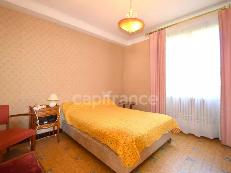 Maison, 170 m²