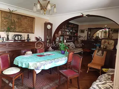 Maison, 300 m²