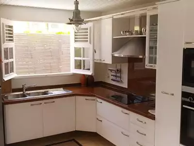 Maison, 99 m²