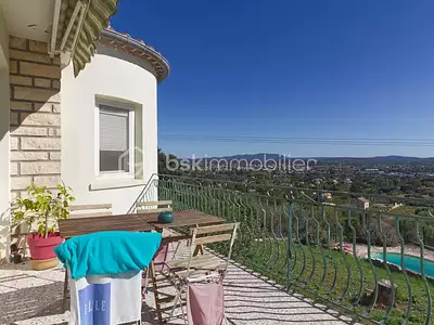 Maison, 193 m²