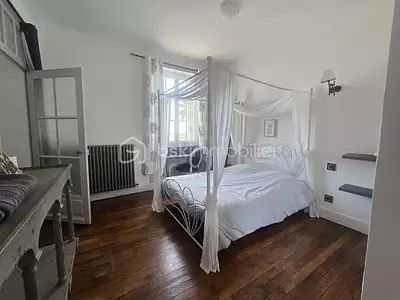 Maison, 200 m²