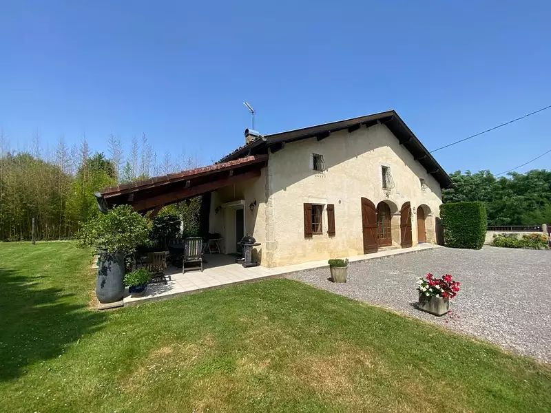 Maison, 280 m²