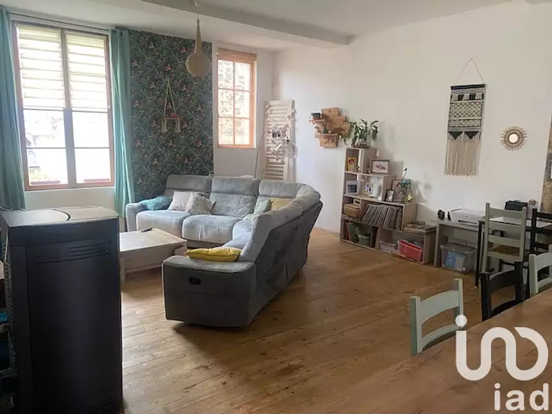 Maison, 196 m²