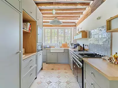 Maison, 264 m²