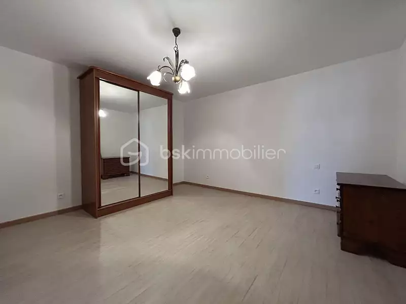 Maison, 270 m²