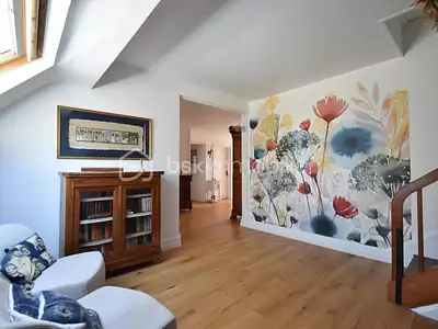 Maison, 303 m²
