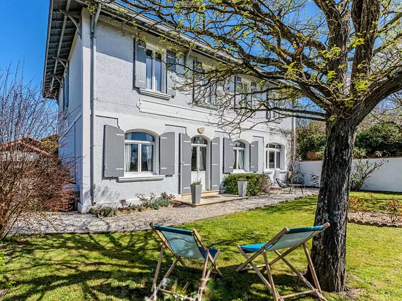 Maison, 217 m²