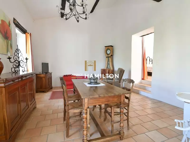 Maison, 223 m²