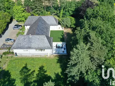 Maison, 315 m²