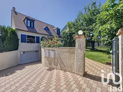 Maison, 231 m²