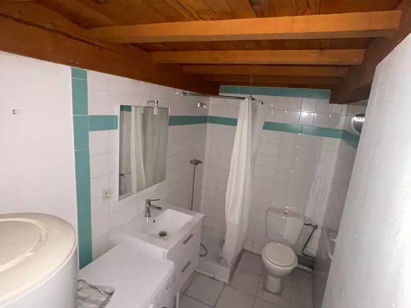 Immeuble, 185 m²