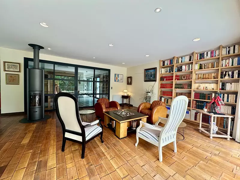 Maison, 230 m²