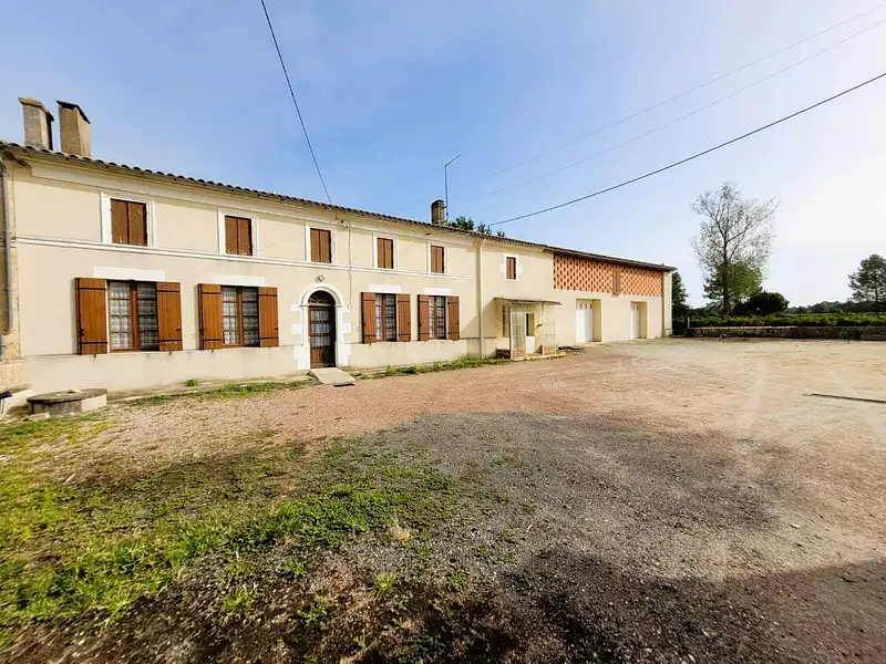 Maison, 183 m²