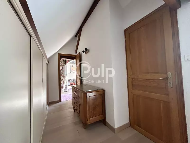Maison, 141 m²