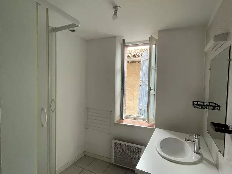 Immeuble, 170 m²
