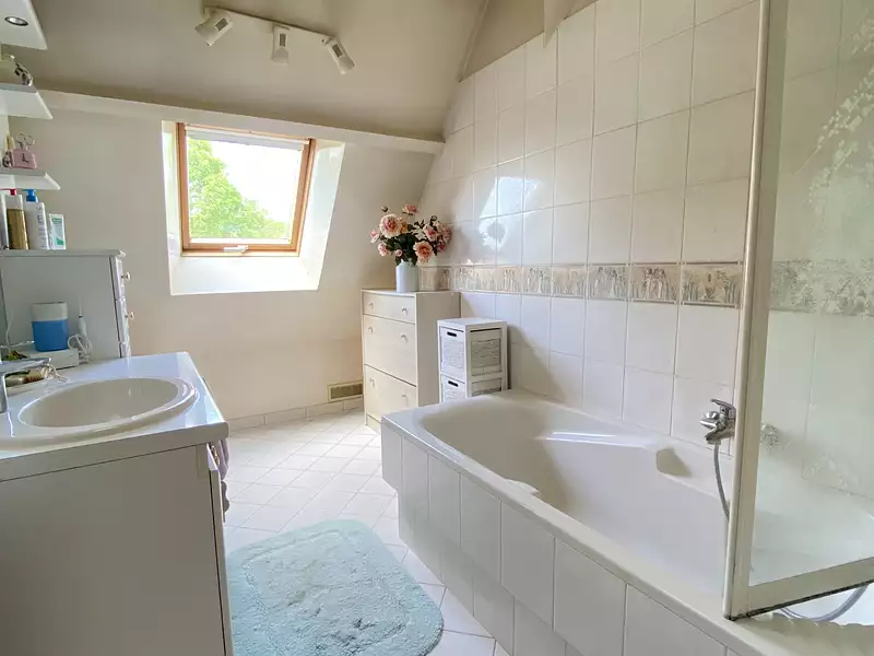 Maison, 224 m²