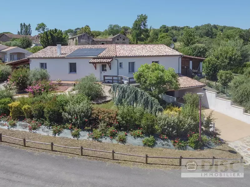 Maison, 136 m²
