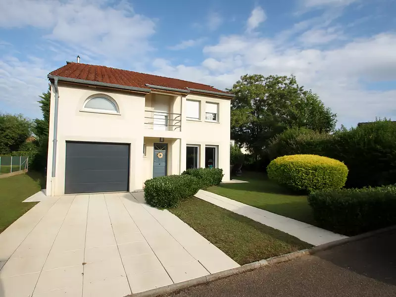Maison, 195 m²