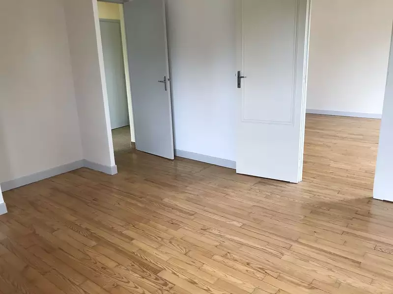 Immeuble, 157,8 m²