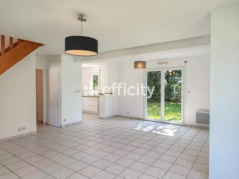 Maison, 90 m²