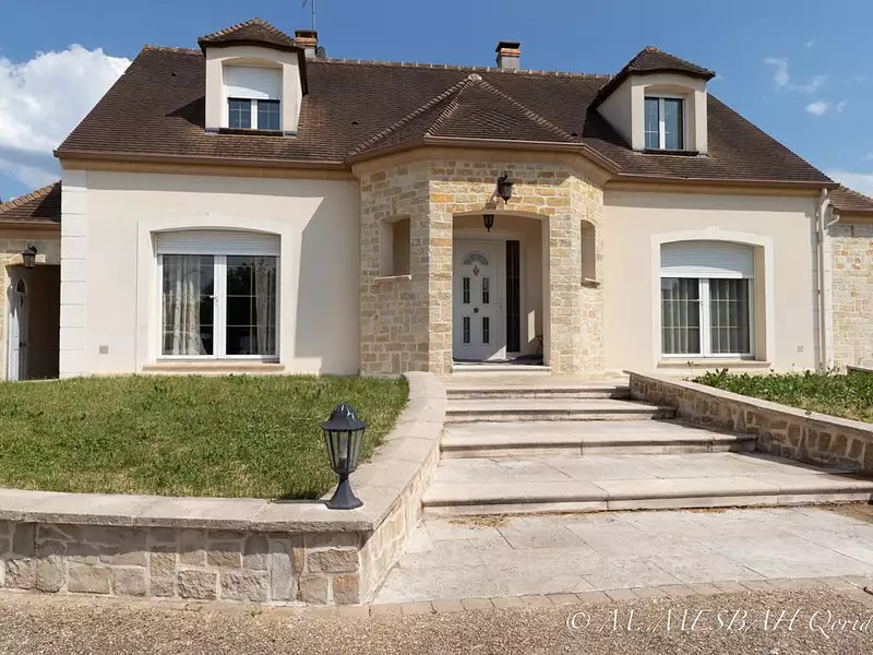 Maison, 155 m²