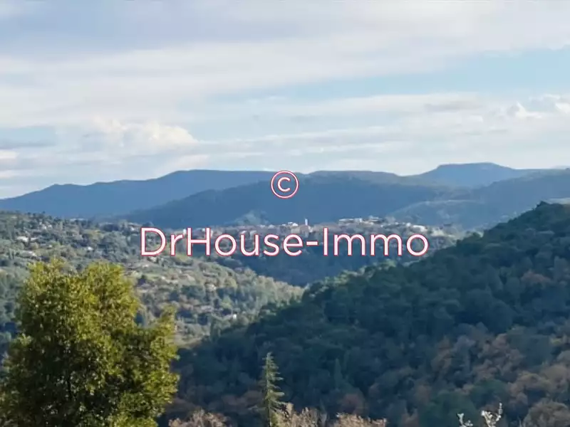 Terrain, 1 675 m²