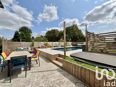 Maison, 217 m²