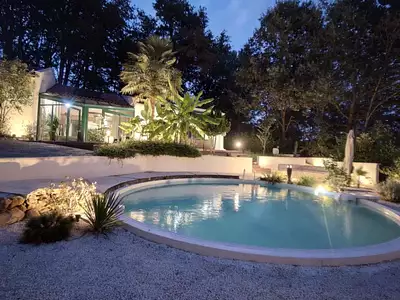 Maison, 215 m²