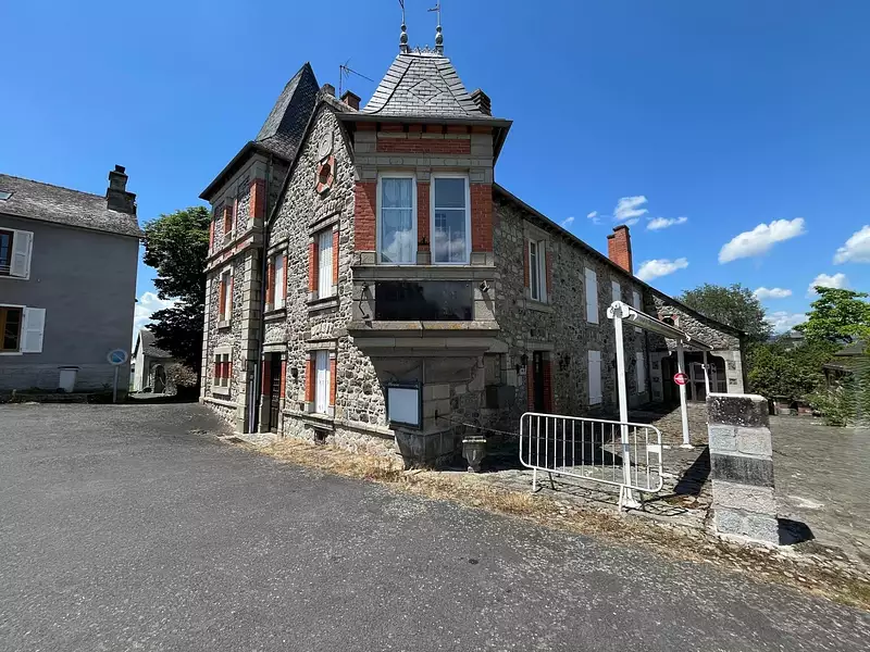 Maison, 562,76 m²