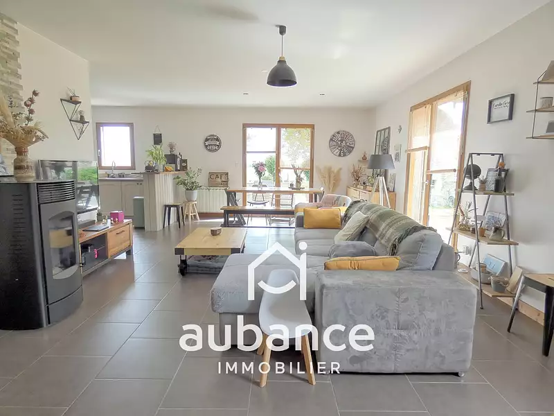 Maison, 117 m²