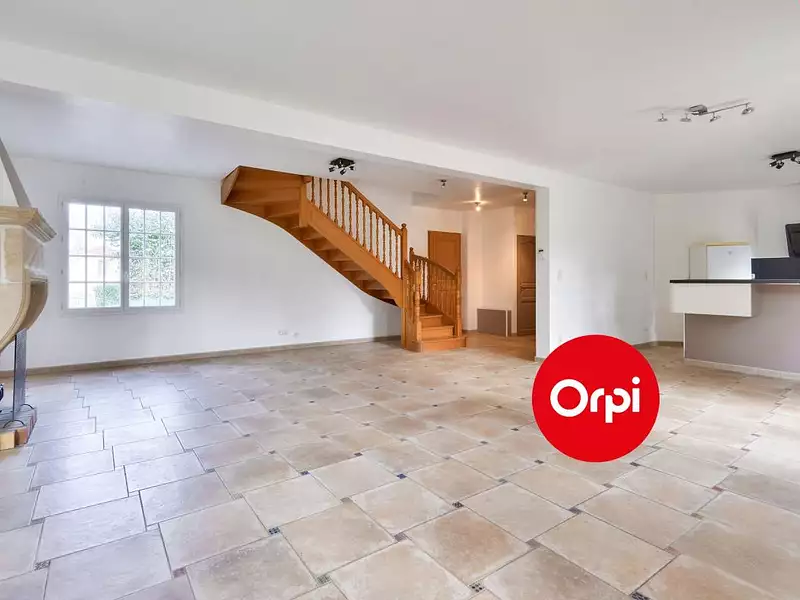 Maison, 302 m²