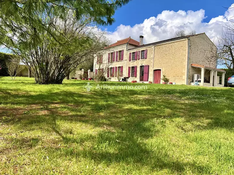 Maison, 165 m²