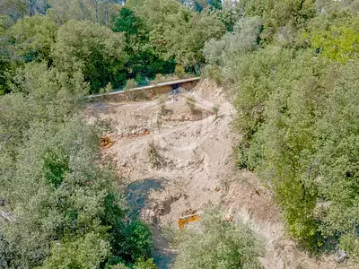 Terrain, 2 999 m²