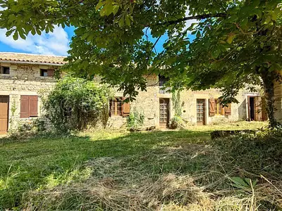 Maison, 204 m²