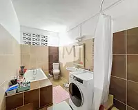 Immeuble, 181,97 m²