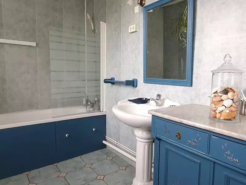 Maison, 168 m²