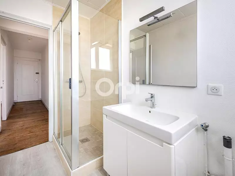 Maison, 180 m²