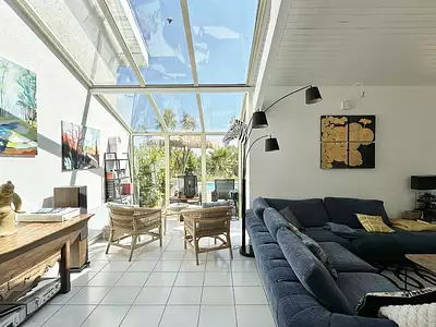 Maison, 240 m²