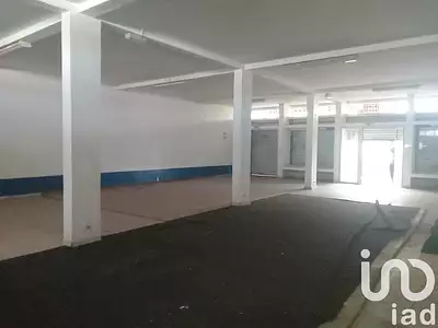 Immeuble, 320 m²