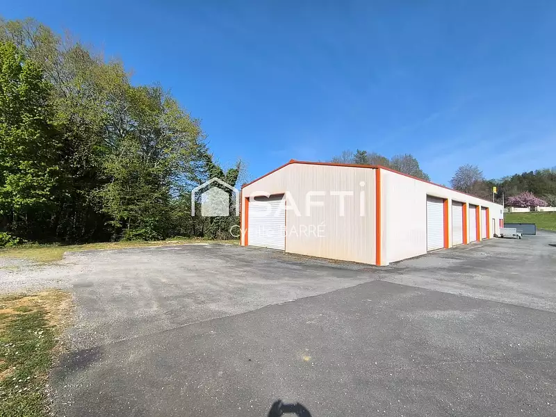 Parking, 820 m²