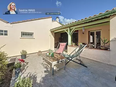 Maison, 166 m²