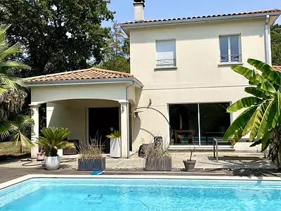 Maison, 176 m²