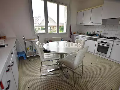 Maison, 257 m²