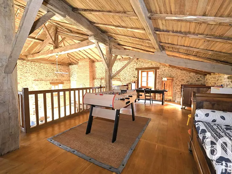 Maison, 348 m²