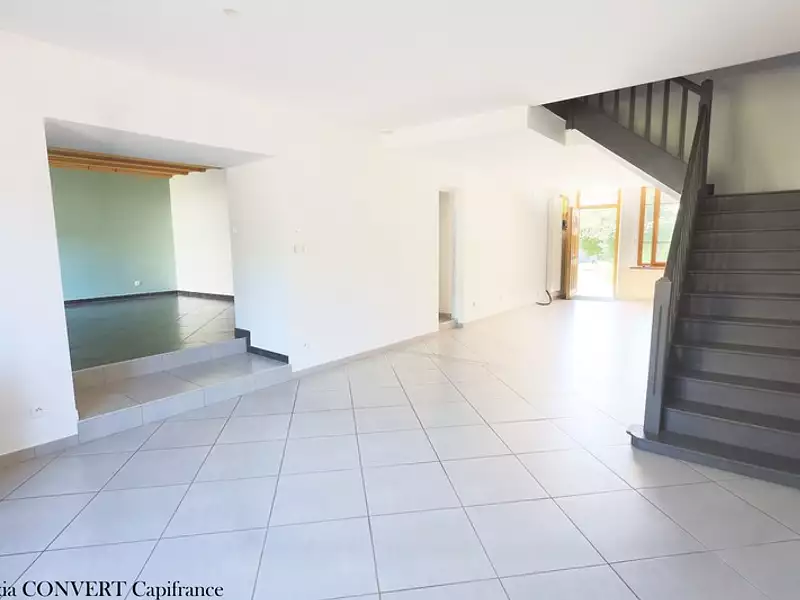Maison, 211 m²