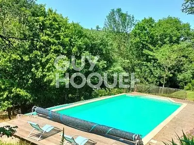 Maison, 250 m²